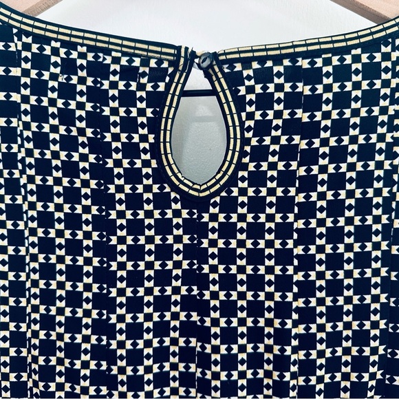 Max Studio NWT Geometric Sheath Midi Dress, Women’s Size Small, Pleated Skirt - Picture 7 of 16